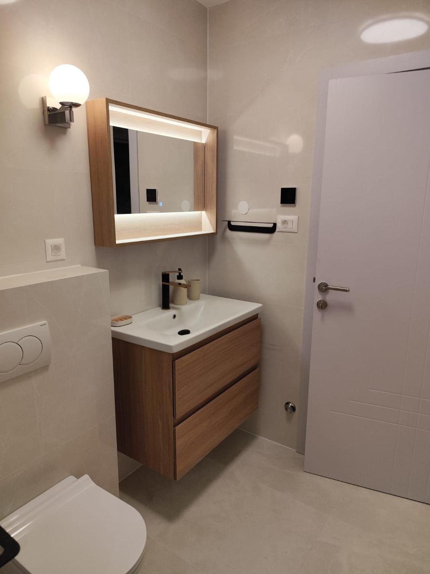 M&M Luxury Apartments Petrcane Exterior photo