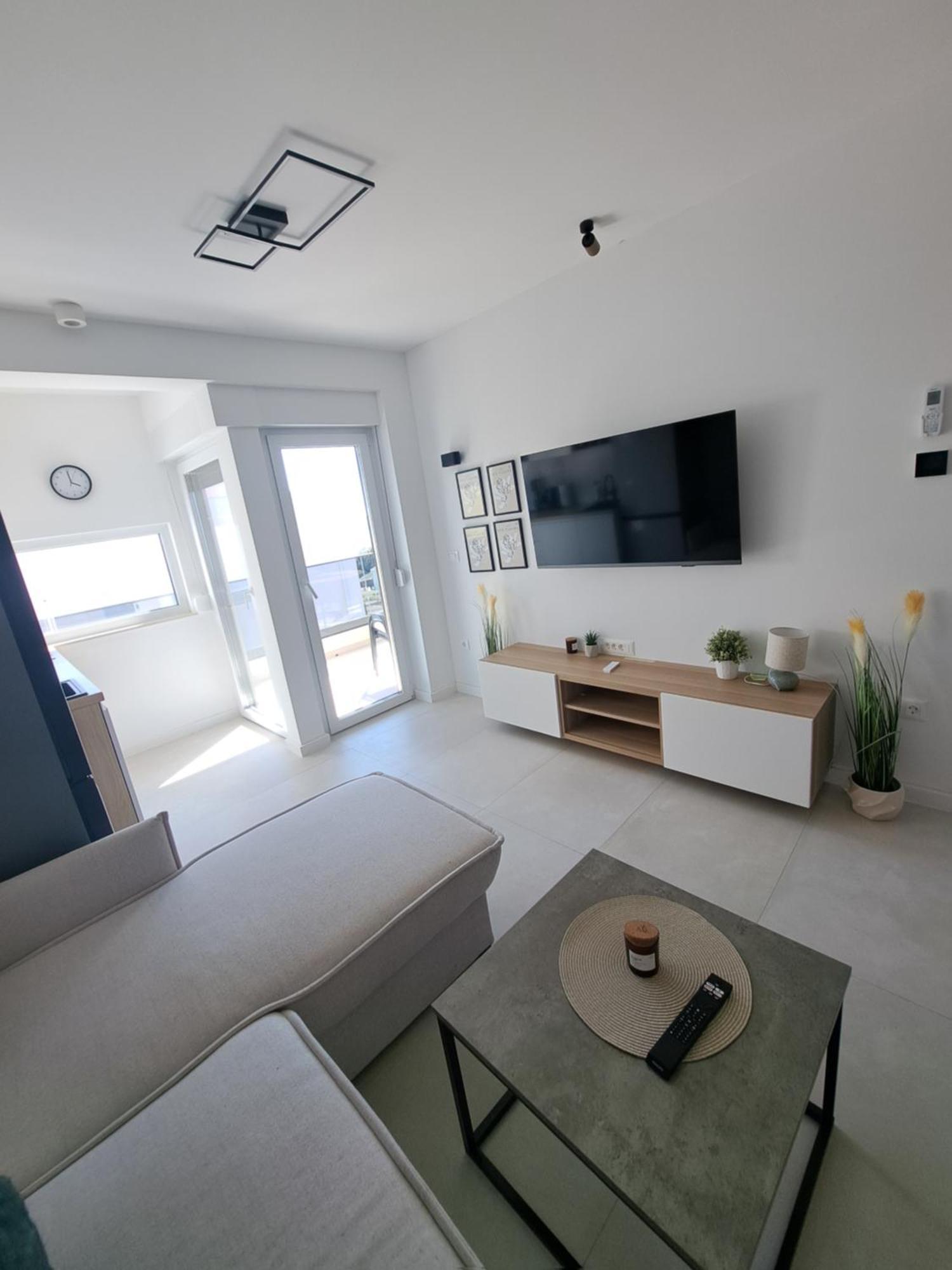 M&M Luxury Apartments Petrcane Exterior photo